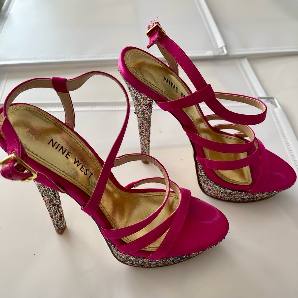 Nine West Fuchsia Pink Stilettos